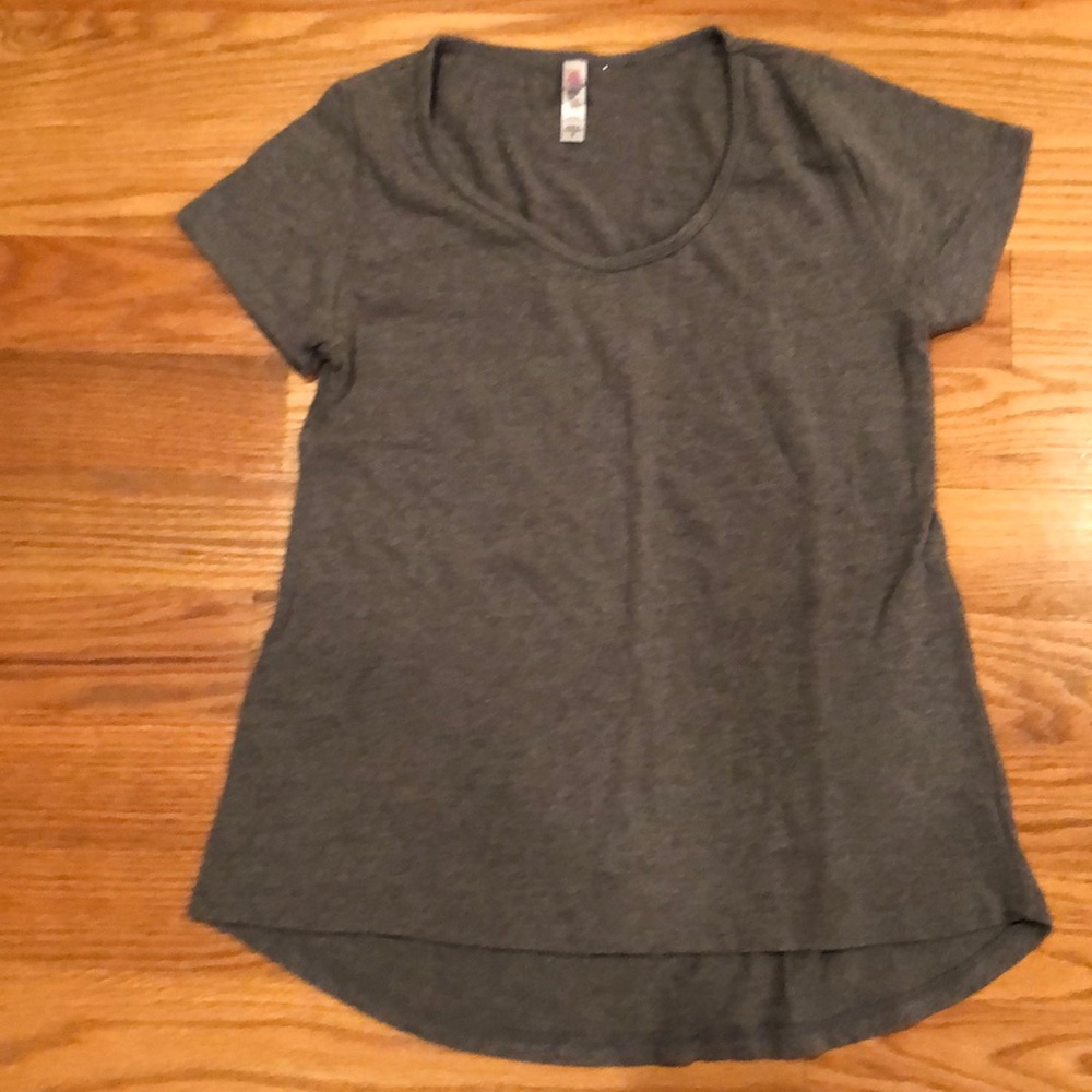 LuLaRoe Classic Tee